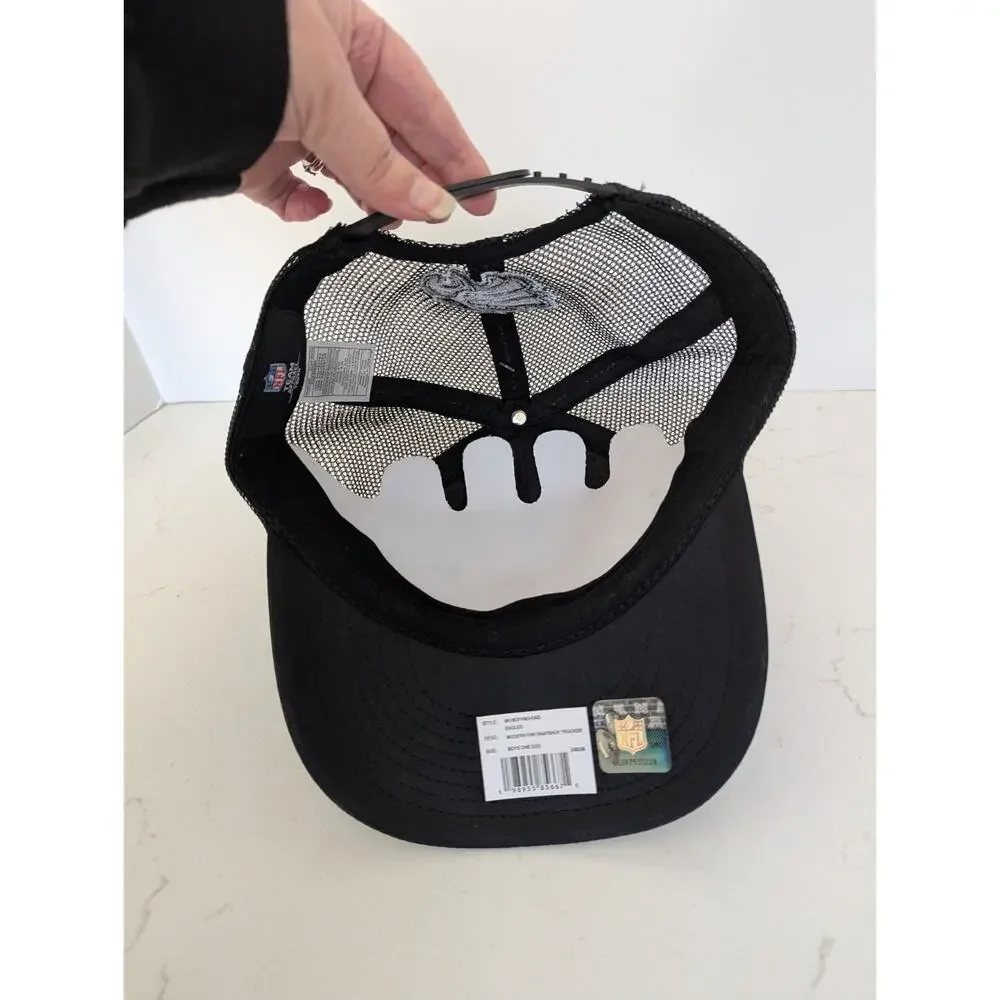 Youth Philadelphia Eagles White Black Modern Fan Trucker Adjustable Hat